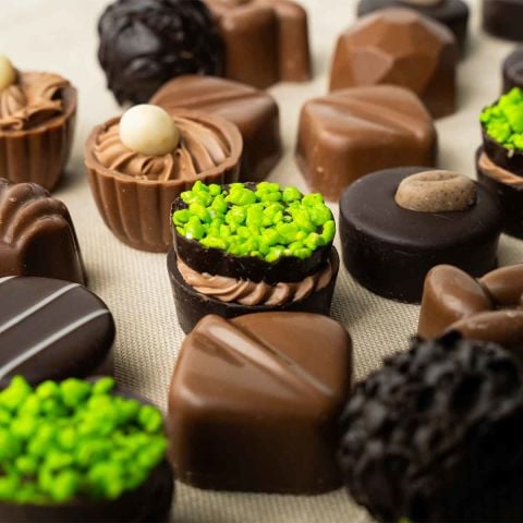 Kişiye Özel Tablo Kutuda Spesiyal Çikolata Orta Boy (300 gr.)